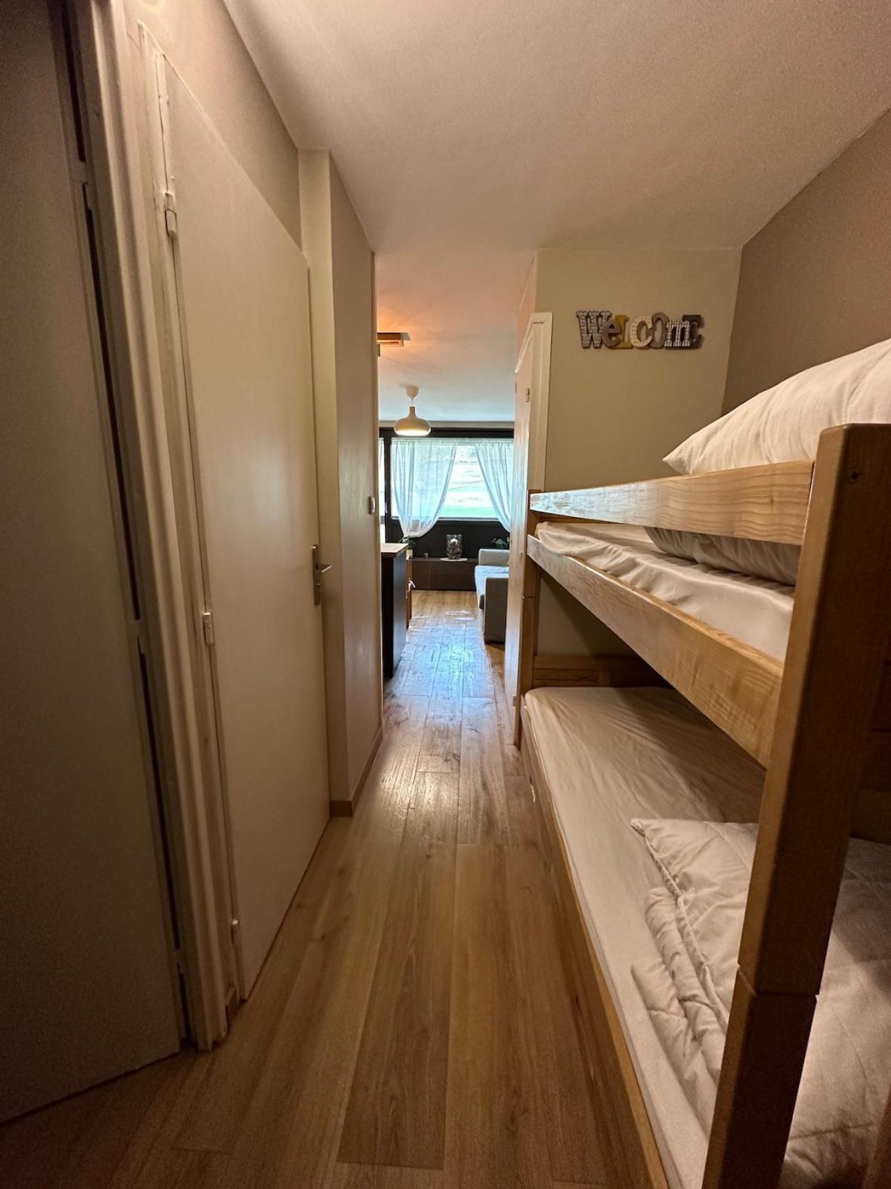 Apartamento Les Chalmettes 4 Personnes Au Pied Des Pistes Wifi - Balcon - Parking Montgenèvre