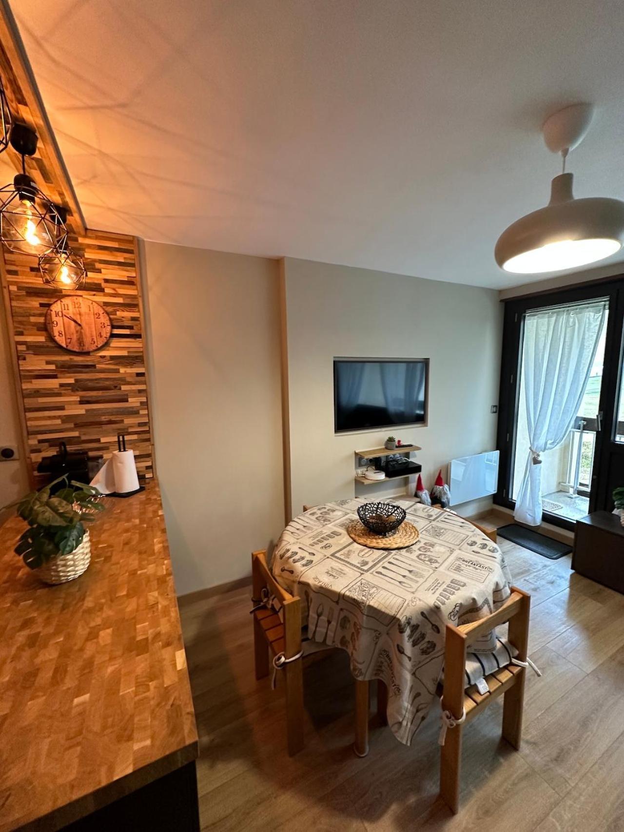 Les Chalmettes 4 Personnes Au Pied Des Pistes Wifi - Balcon - Parking *