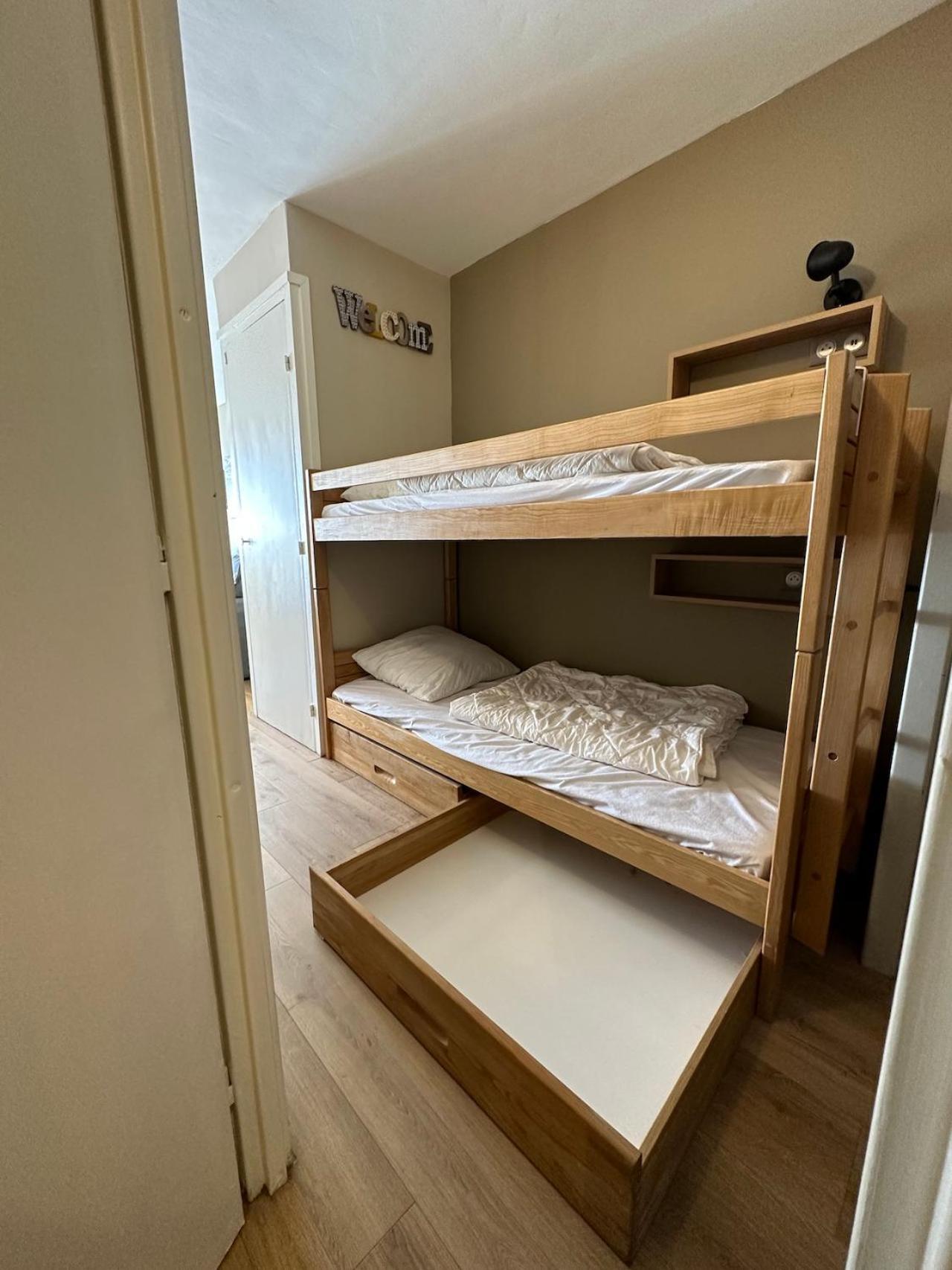 Les Chalmettes 4 Personnes Au Pied Des Pistes Wifi - Balcon - Parking *